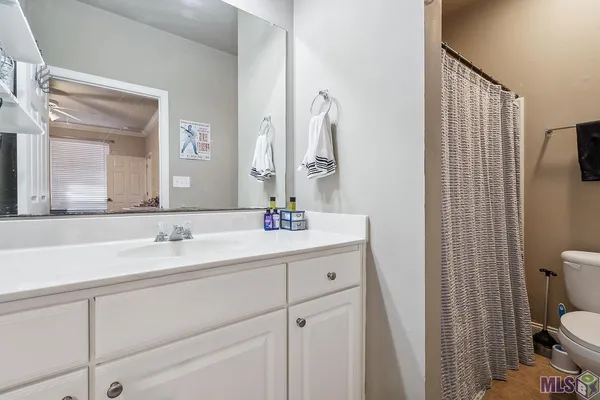 $1,395 | 900 Dean Lee Drive, Unit 1402, Baton Rouge, LA 70820