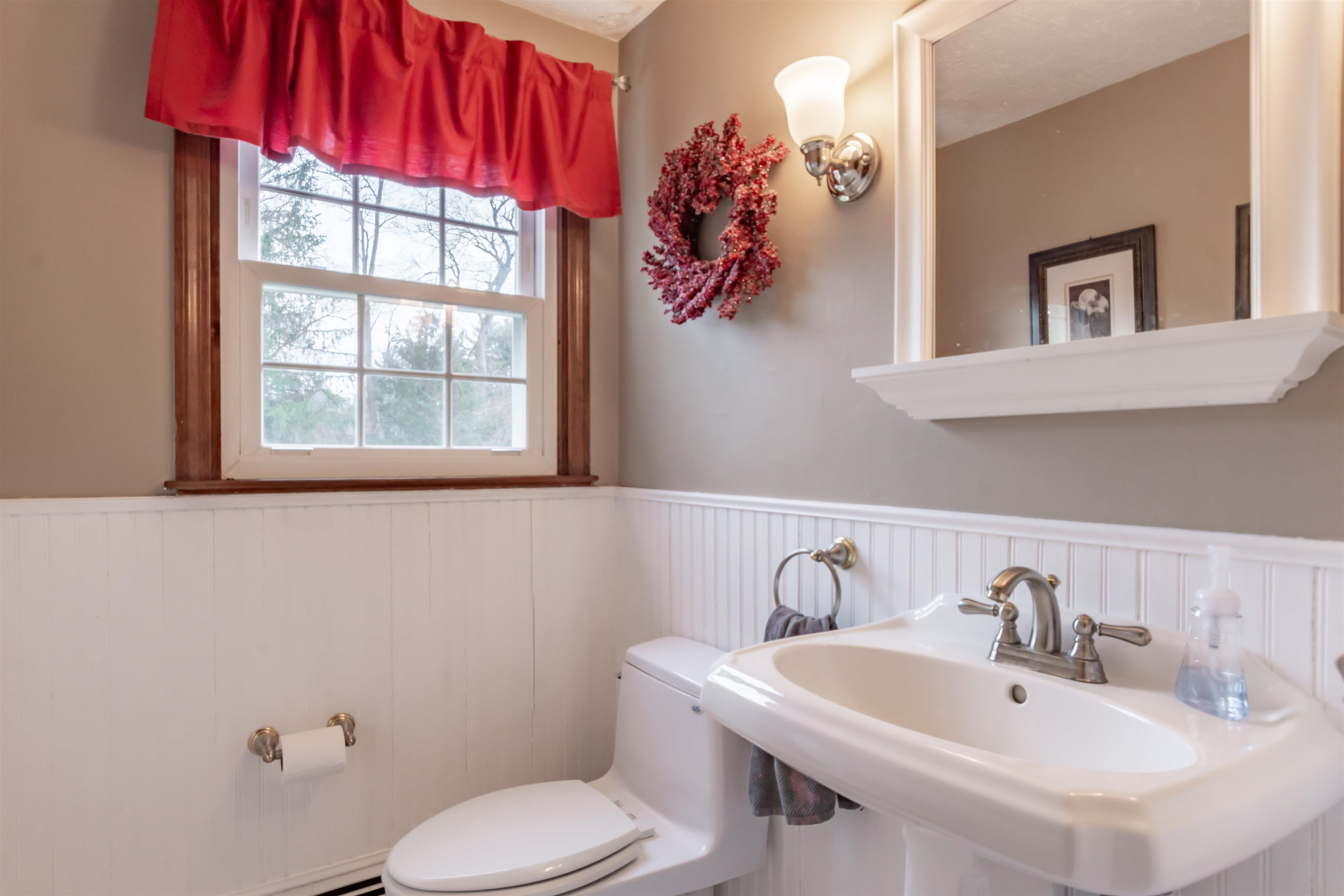 4 Sheffield Road Nashua, NH 03062 - Photo 19 of 32