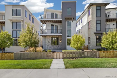 $775,000 | 21416 East 61st Drive, Aurora, CO 80019