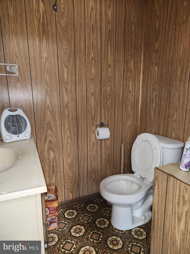 1692 Gish Road Manheim, PA 17545 - Photo 26 of 35 Gallery Image 26