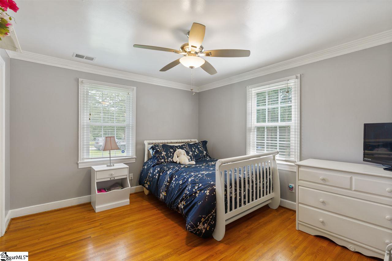 216 Oak Dr Extension Honea Path, SC 29654 - Photo 13 of 18 Gallery Image 13