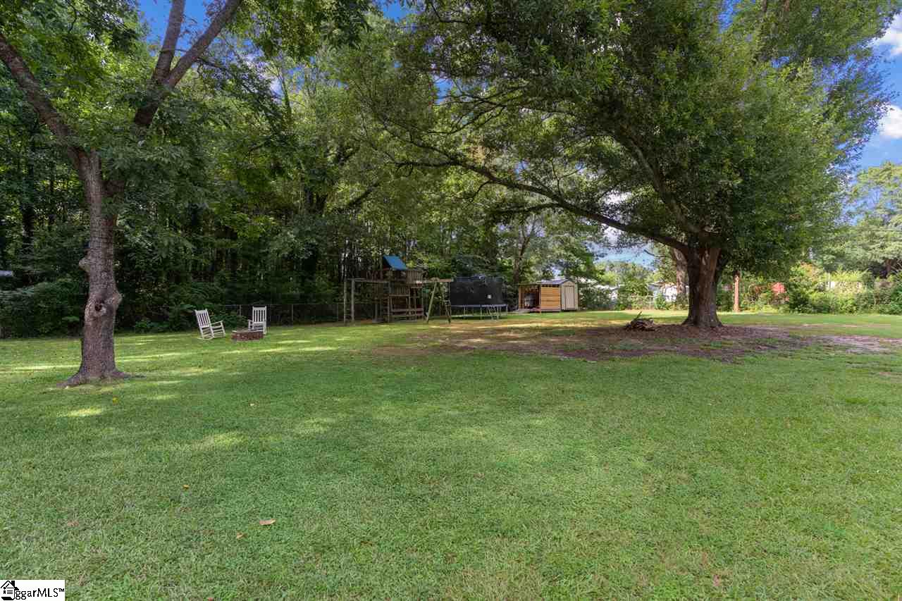 216 Oak Dr Extension Honea Path, SC 29654 - Photo 16 of 18 Gallery Image 16