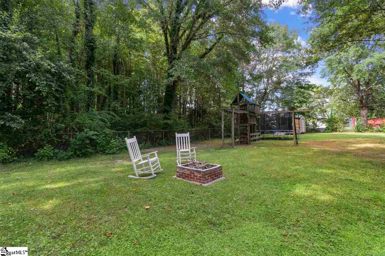 216 Oak Dr Extension Honea Path, SC 29654 - Photo 17 of 18 Gallery Image 17