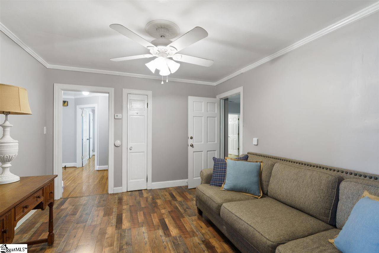 216 Oak Dr Extension Honea Path, SC 29654 - Photo 9 of 18 Gallery Image 9