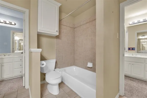 $3,800 | 2202 Southern Oaks Drive, Cedar Hill, TX 75104