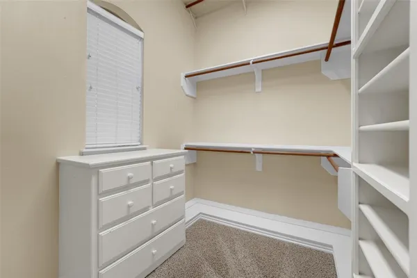 $3,800 | 2202 Southern Oaks Drive, Cedar Hill, TX 75104