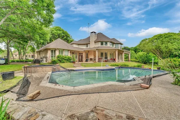 $3,800 | 2202 Southern Oaks Drive, Cedar Hill, TX 75104