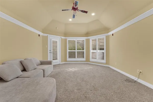 $3,800 | 2202 Southern Oaks Drive, Cedar Hill, TX 75104