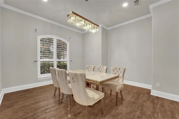 $3,800 | 2202 Southern Oaks Drive, Cedar Hill, TX 75104