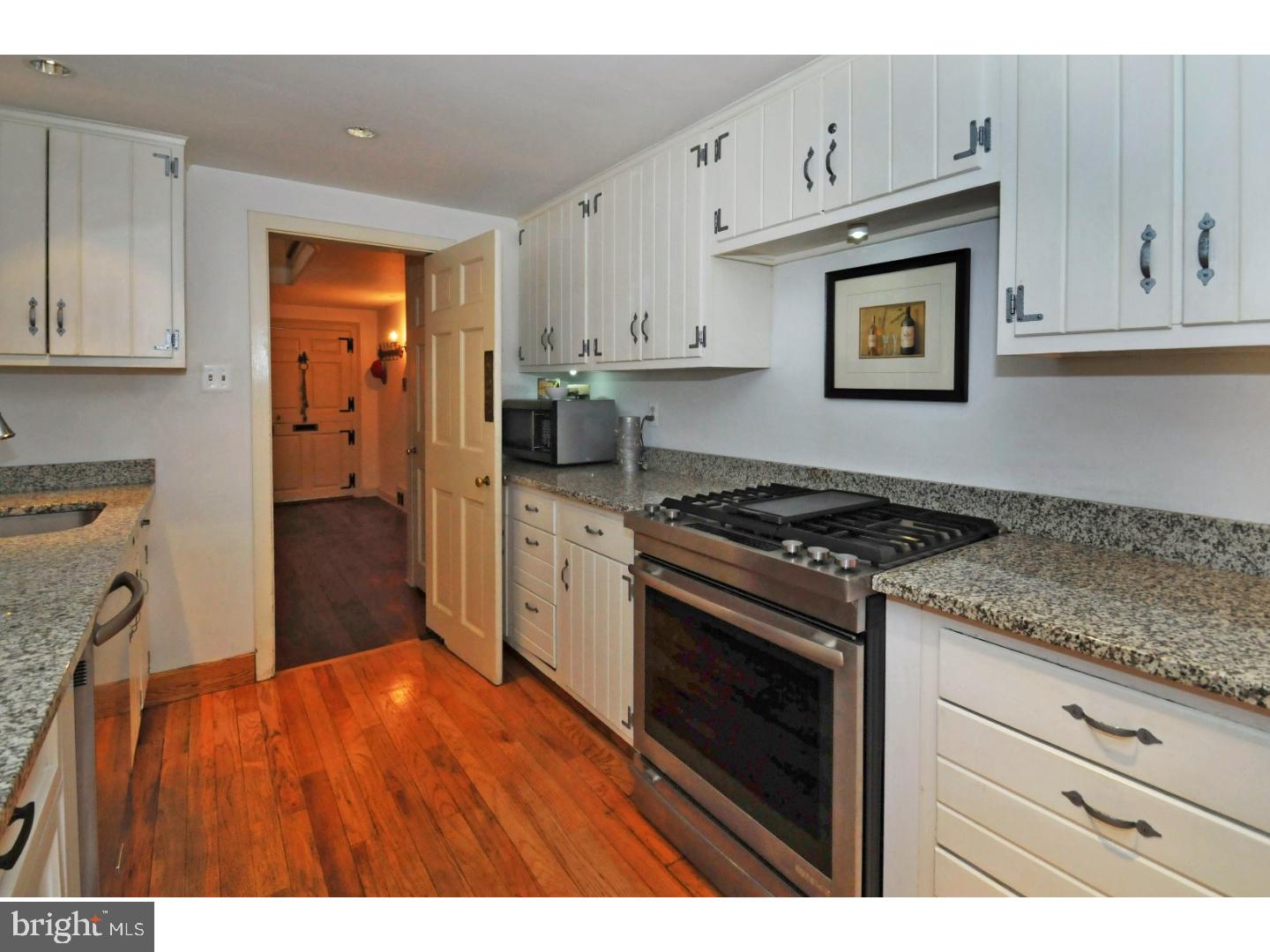 752 Fetters Mill Road Huntingdon Valley, PA 19006 - Photo 11 of 25 Kitchen