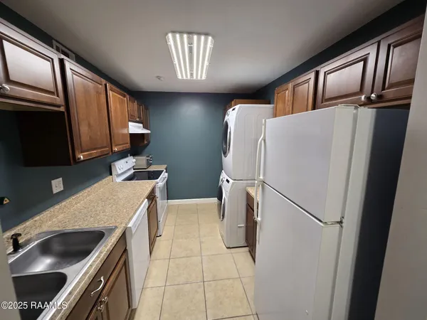 $82,500 | 701 South College Road, Unit 109, Lafayette, LA 70503