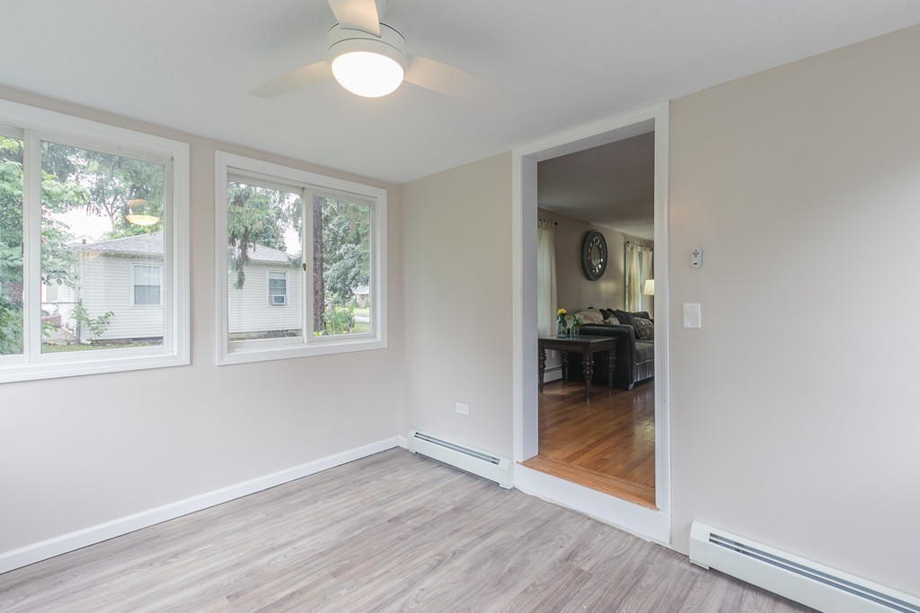 131 Harkness Avenue Springfield, MA 01118 - Photo 14 of 27 Gallery Image 14