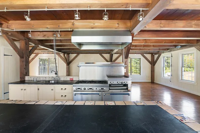 $1,400,000 | 131 Stark Road, Brattleboro, VT 05301