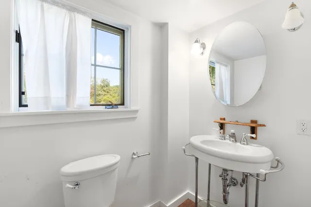 $1,400,000 | 131 Stark Road, Brattleboro, VT 05301