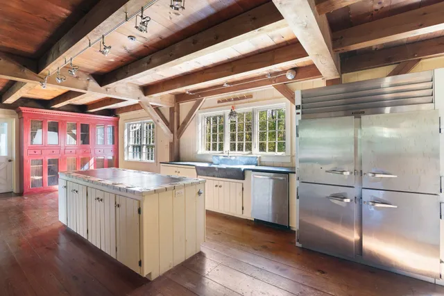 $1,400,000 | 131 Stark Road, Brattleboro, VT 05301