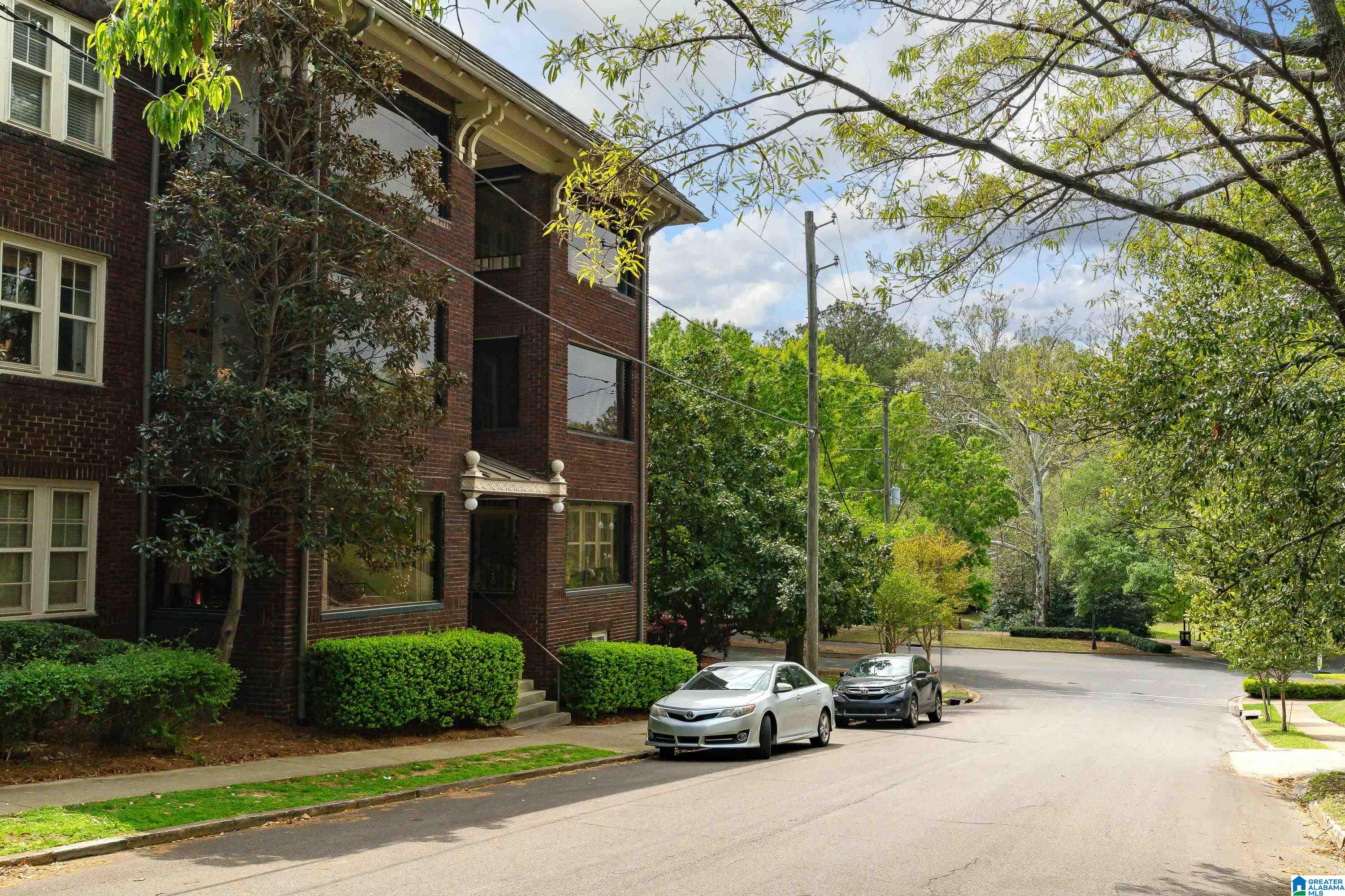 3101 Cliff Road, Unit B6 Birmingham, AL 35205 - Photo 2 of 45