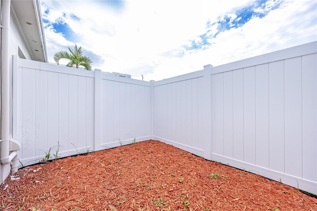 412 Southeast 16th Street, Unit 2 Fort Lauderdale, FL 33316 - Photo 16 of 20