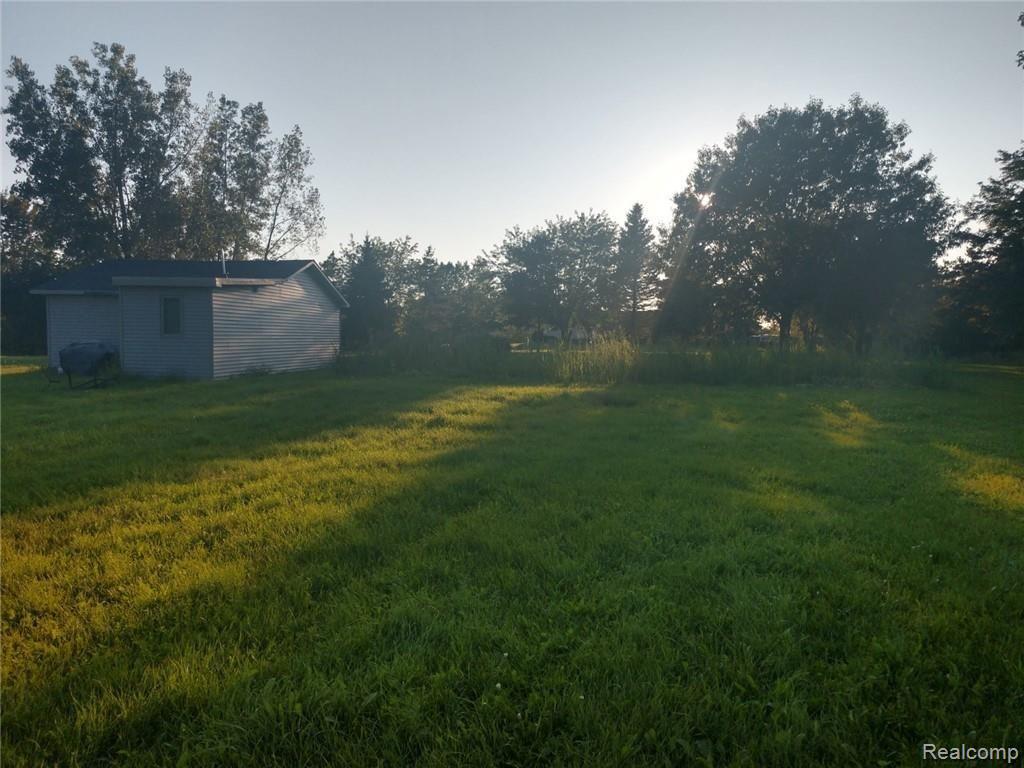 1346 Lathrop Road Allenton, MI 48002 - Photo 6 of 23