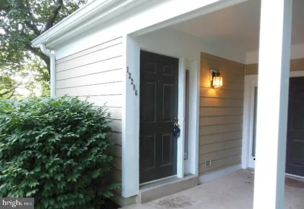 $2,500 | 12286 Fort Buffalo Circle, Unit 474, Fairfax, VA 22033