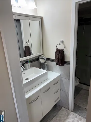 $3,100 | 160 Overlook Avenue, Unit 11A, Hackensack, NJ 07601