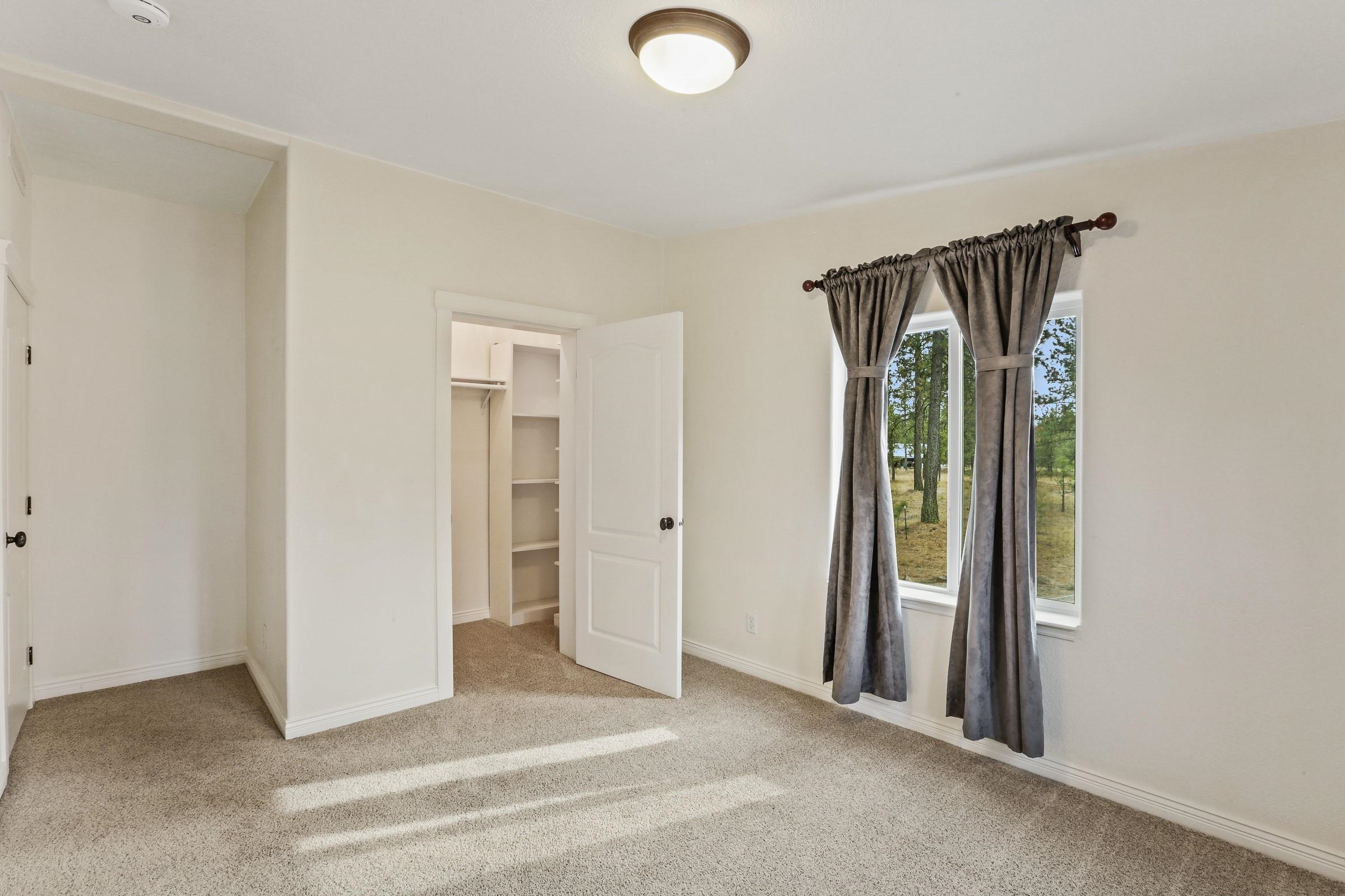 1817 West Smythe Road Cheney, WA 99004 - Photo 15 of 28