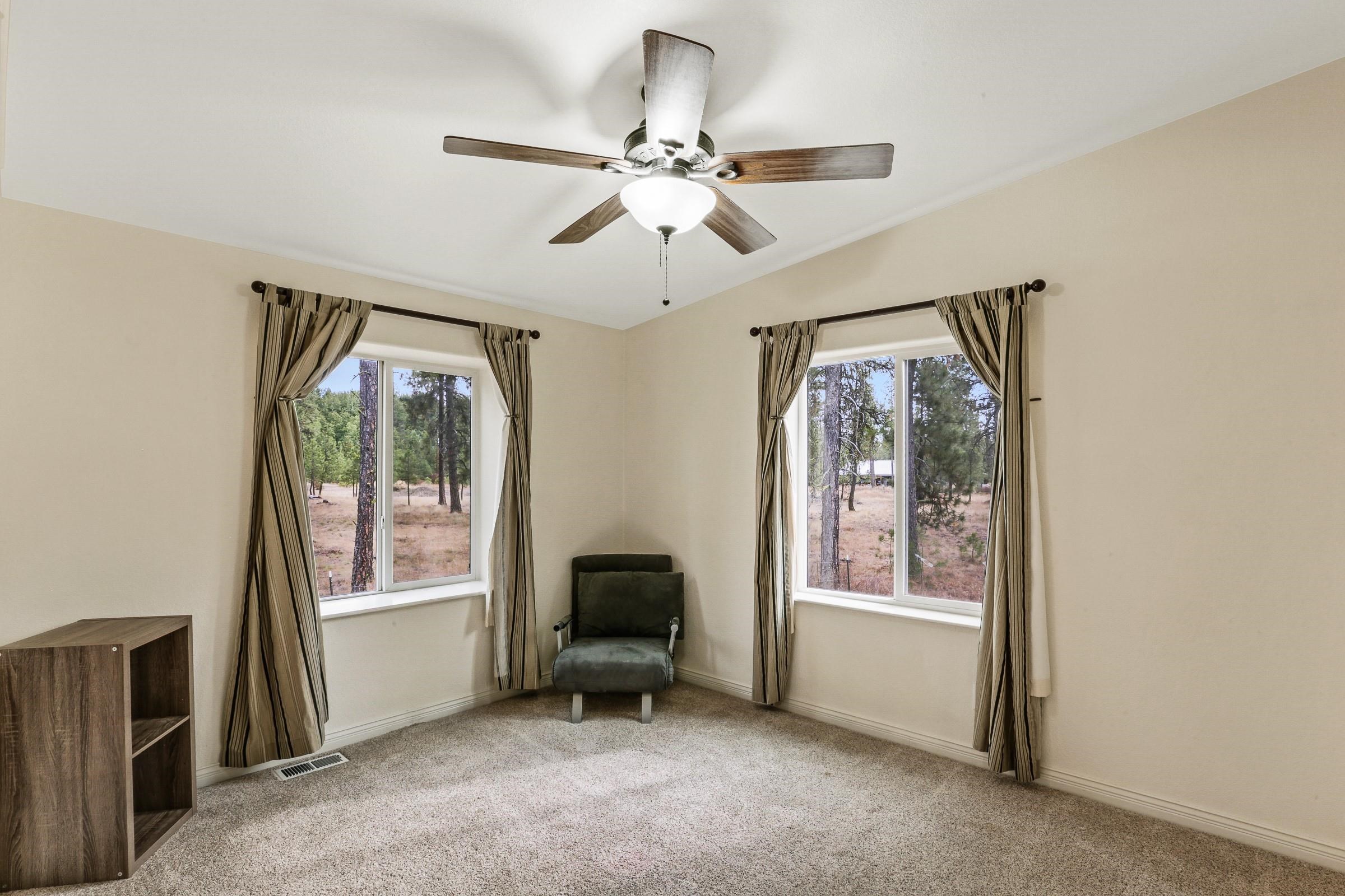 1817 West Smythe Road Cheney, WA 99004 - Photo 17 of 28