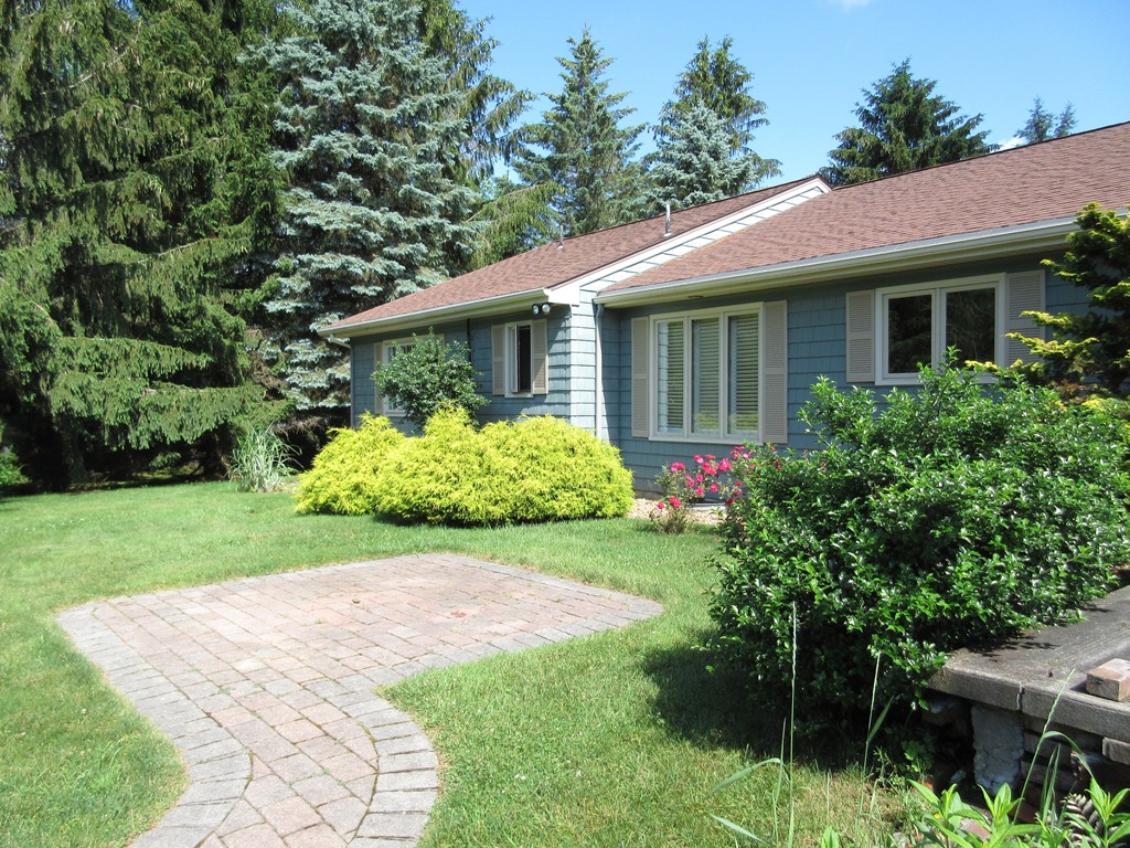 55 Airport Road Dudley, MA 01571 - Photo 29 of 30 Gallery Image 29