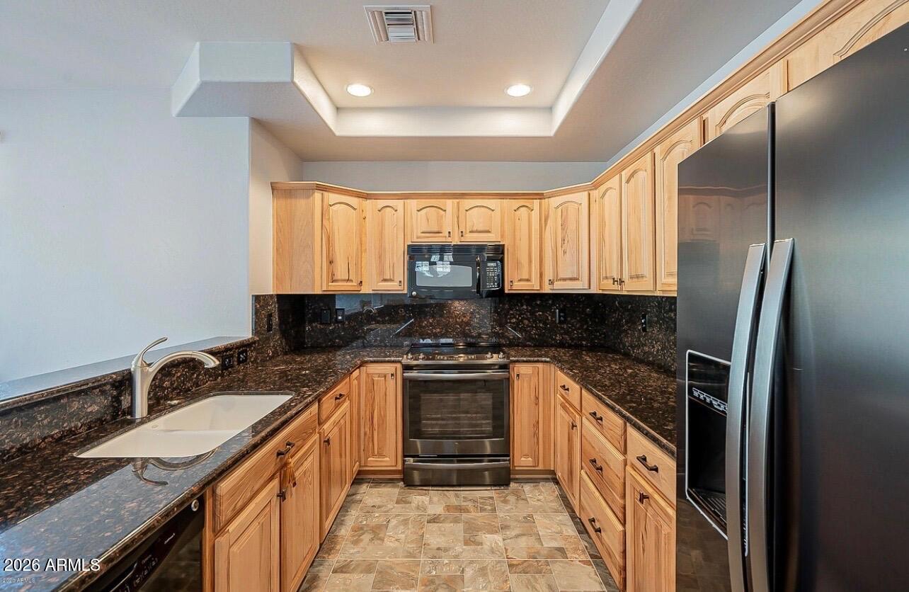 6145 East Cave Creek Road, Unit 112 Cave Creek, AZ 85331 - Photo 4 of 19 IMG_6204