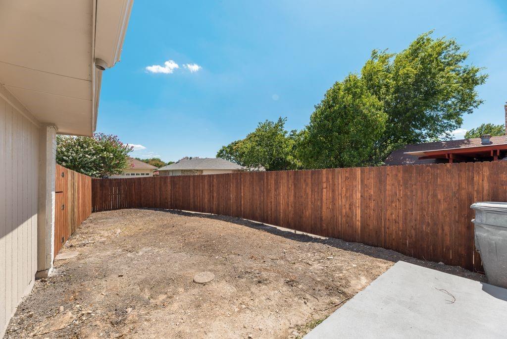 2404 Ridgestone Drive Dallas, TX 75287 - Photo 17 of 18