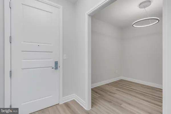 $3,150 | 8220 Crestwood Heights Drive, Unit 1210, McLean, VA 22102