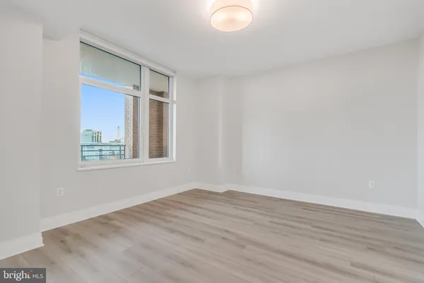 $3,150 | 8220 Crestwood Heights Drive, Unit 1210, McLean, VA 22102