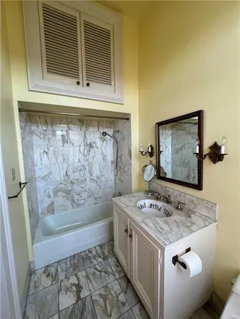 $4,800 | 1000 St Philip Street, New Orleans, LA 70116