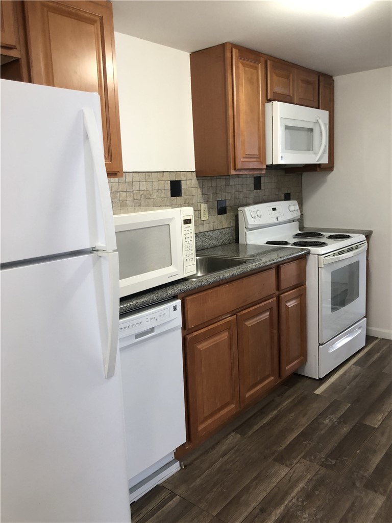 66 Church Street Oneonta, NY 13820 - Photo 10 of 24