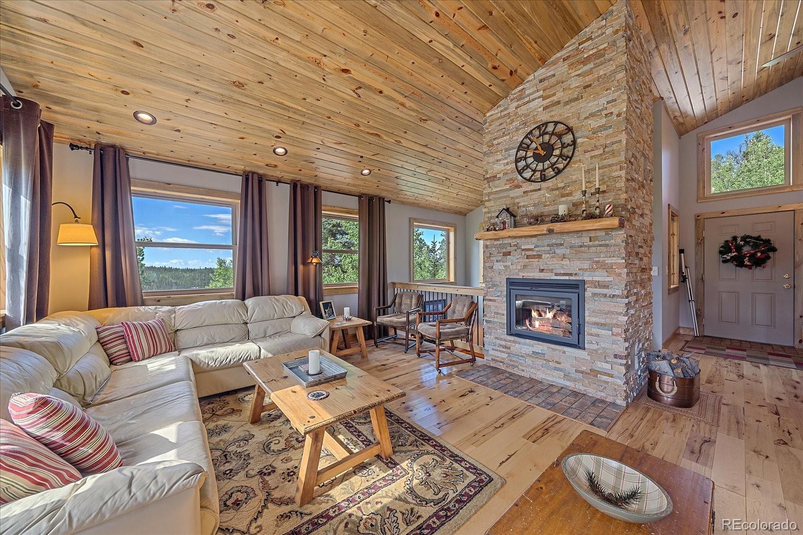433 Chippewa Road Jefferson, CO 80456 - Photo 9 of 38 Gallery Image 9
