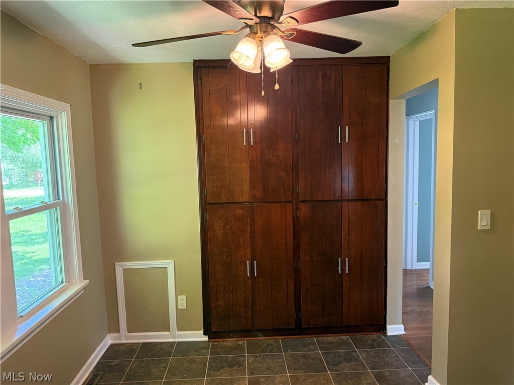 8233 Edgewood Road Mentor, OH 44060 - Photo 5 of 20