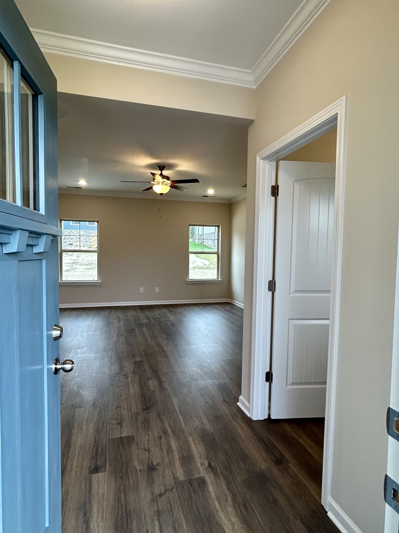6010 Venable Court Fairview, TN 37062 - Photo 3 of 22
