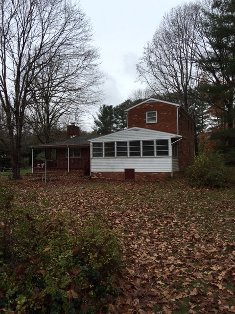 2146 Mt Torrey Road Lyndhurst, VA 22952 - Photo 3 of 15 a front view of a house with garden