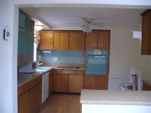 8 Cornell Road Beverly, MA 01915 - Photo 10 of 30 Gallery Image 10