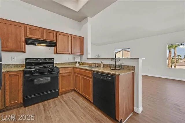 $270,000 | 8985 South Durango Drive, Unit 2085, Las Vegas, NV 89113