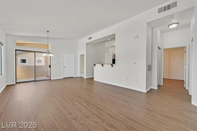 $270,000 | 8985 South Durango Drive, Unit 2085, Las Vegas, NV 89113