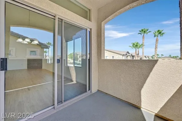 $262,000 | 8985 South Durango Drive, Unit 2085, Las Vegas, NV 89113