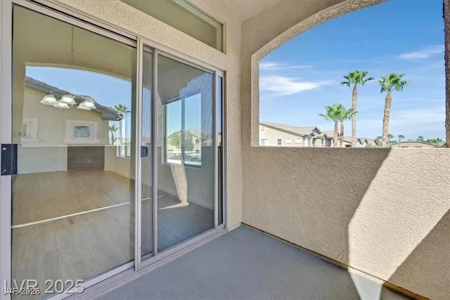 $270,000 | 8985 South Durango Drive, Unit 2085, Las Vegas, NV 89113