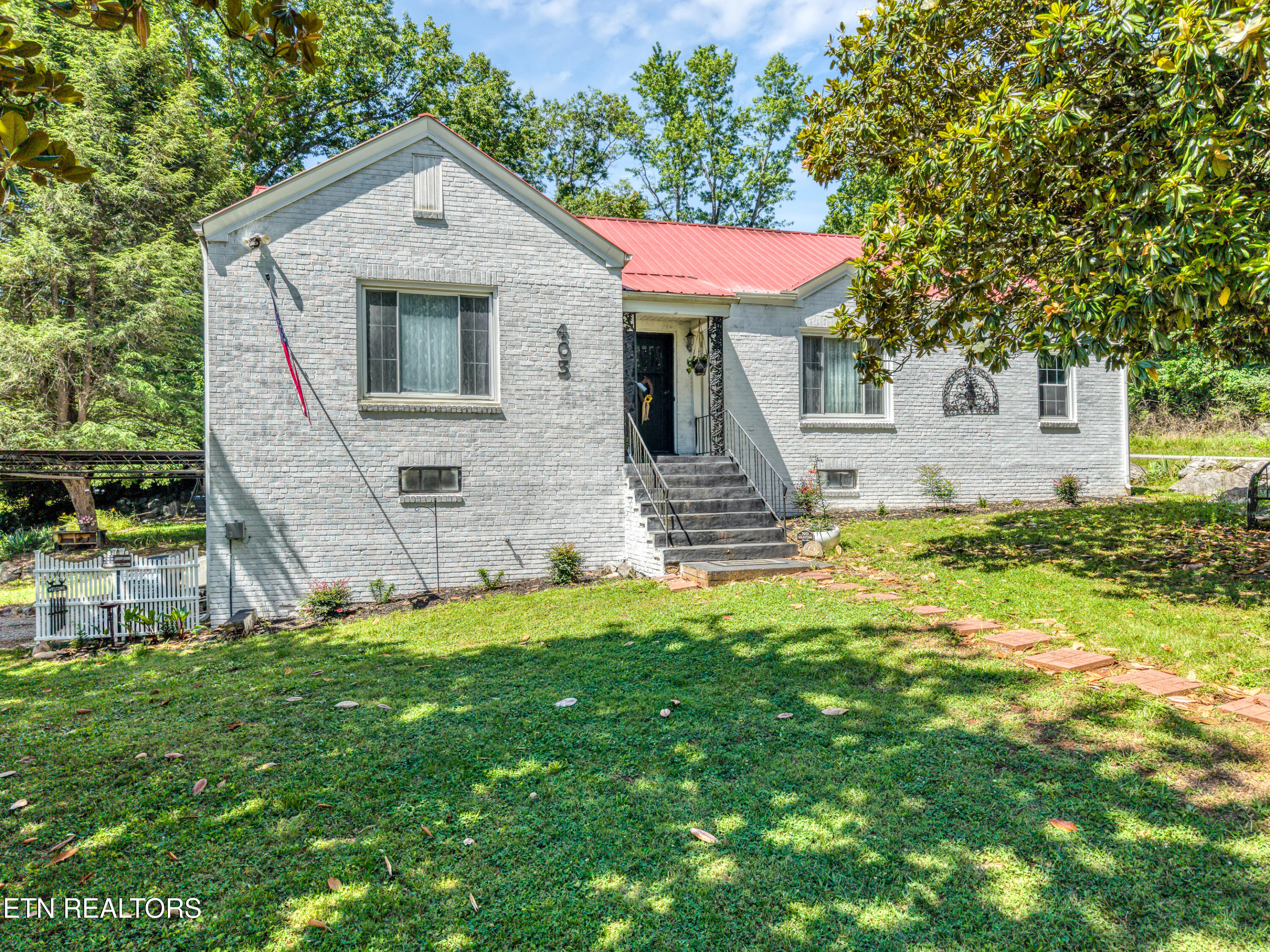 403 Rose Avenue Alcoa, TN 37701 - Photo 1 of 29 DJI_20260603113434_0161_D_2-2