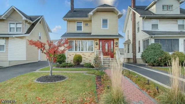 $599,999 | 836 Livingston Road, Elizabeth, NJ 07208