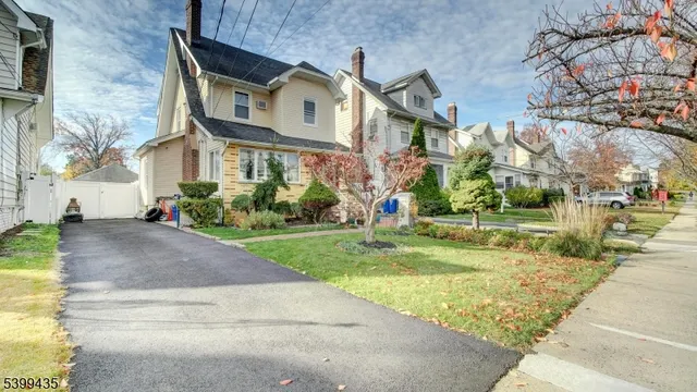 $599,999 | 836 Livingston Road, Elizabeth, NJ 07208