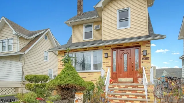 $599,999 | 836 Livingston Road, Elizabeth, NJ 07208