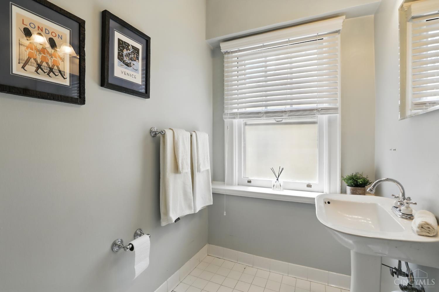 2526 Ritchie Avenue Cincinnati, OH 45208 - Photo 25 of 40 Gallery Image 25