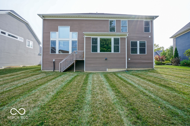 12582 Hidden Spring Cove Fishers, IN 46037 - Photo 3 of 54 Gallery Image 3