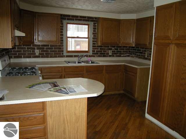 5343 Golden Road Southeast Kalkaska, MI 49646 - Photo 7 of 17 1723276-6.JPG