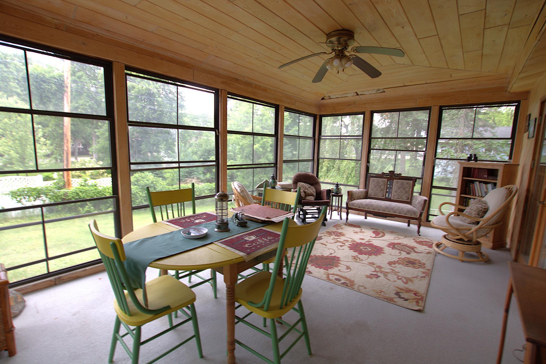 616 7th Street Northeast Staples, MN 56479 - Photo 12 of 28